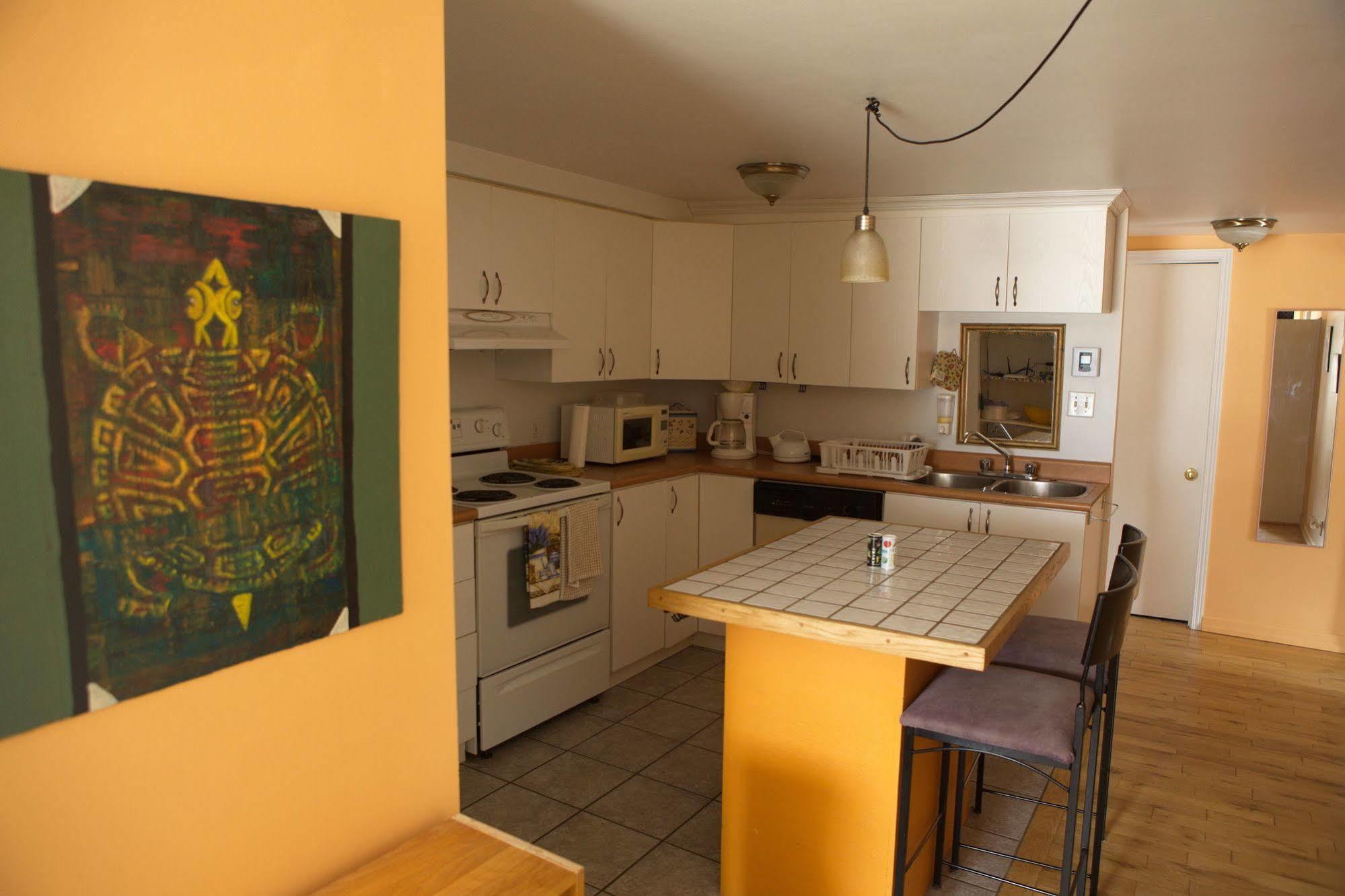 Les Appartements De La Bergeronnette Grandes-Bergeronnes Exterior photo
